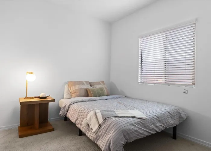Holiday home Private Golf Retreat Near Ballpark Ev In Garage *