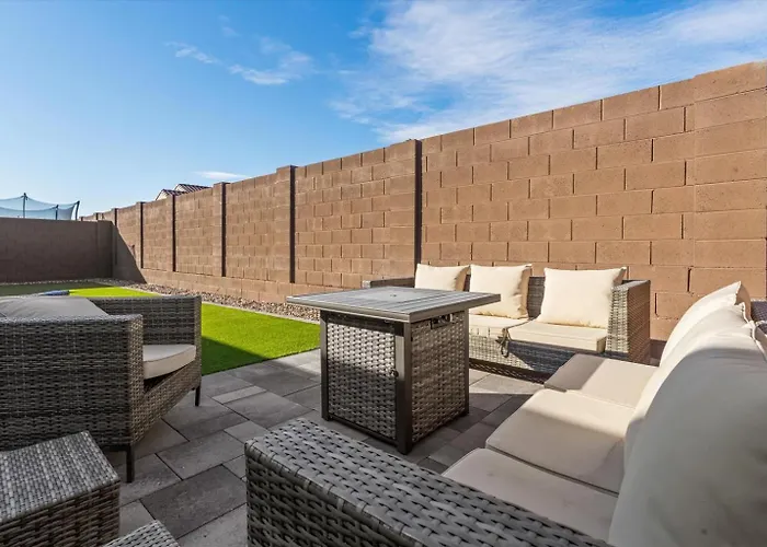 Holiday home Private Golf Retreat Near Ballpark Ev In Garage *